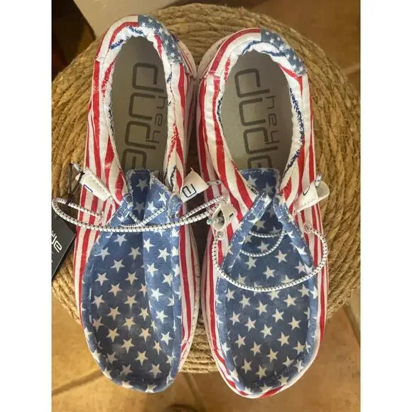 HEY DUDE ART WALLY AMERICANA SLIP ON SHOES SIZE 41 - Picture 3 of 7